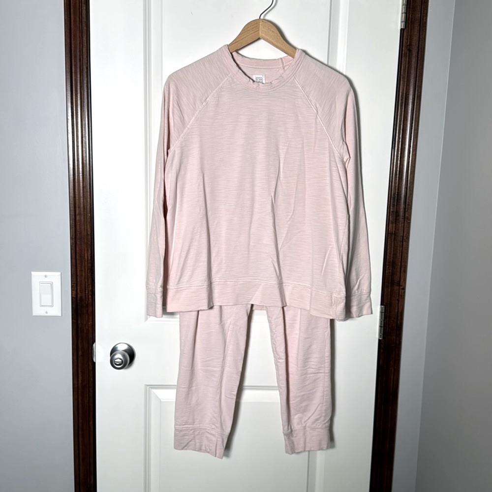 Core Two Piece Lounge Set L